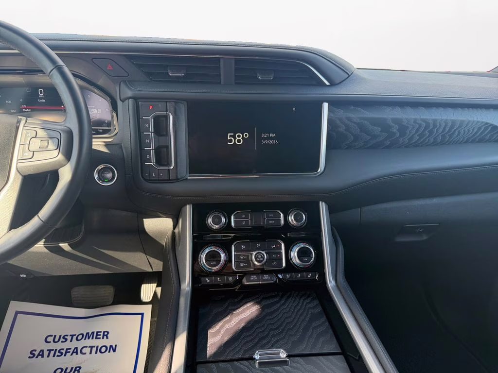 2023 Onyx Black GMC Yukon XL Denali Preferred w/Adaptive Cruise 4X4 SUV