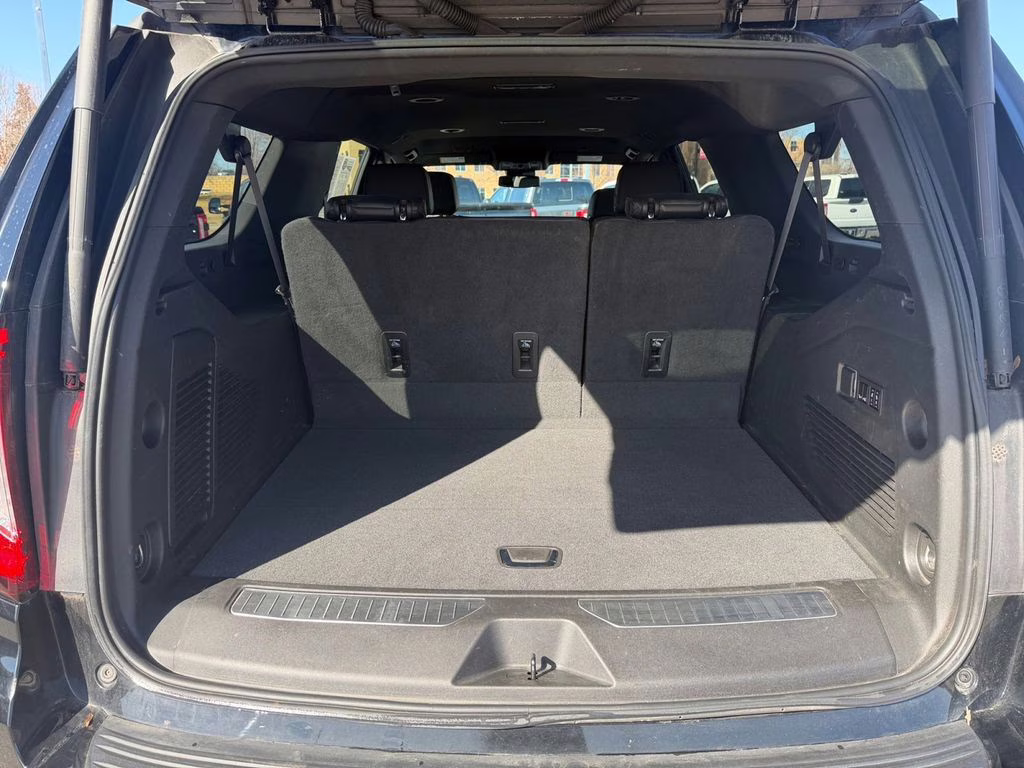 2023 Onyx Black GMC Yukon XL Denali Preferred w/Adaptive Cruise 4X4 SUV