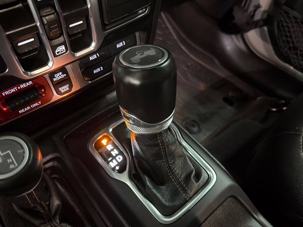 2023 Silver Zynith Clearcoat Jeep Wrangler Rubicon 392 4X4 SUV