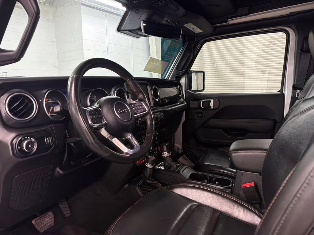 2023 Silver Zynith Clearcoat Jeep Wrangler Rubicon 392 4X4 SUV