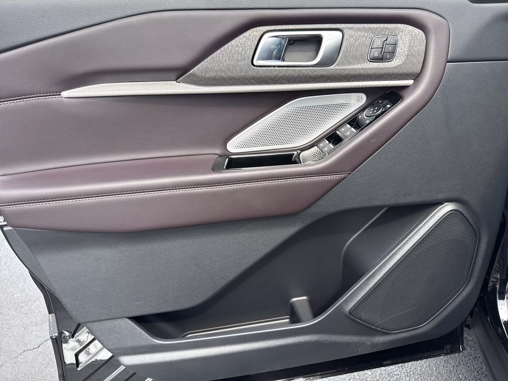 2026 Agate Black Metallic Ford Explorer Platinum RWD SUV