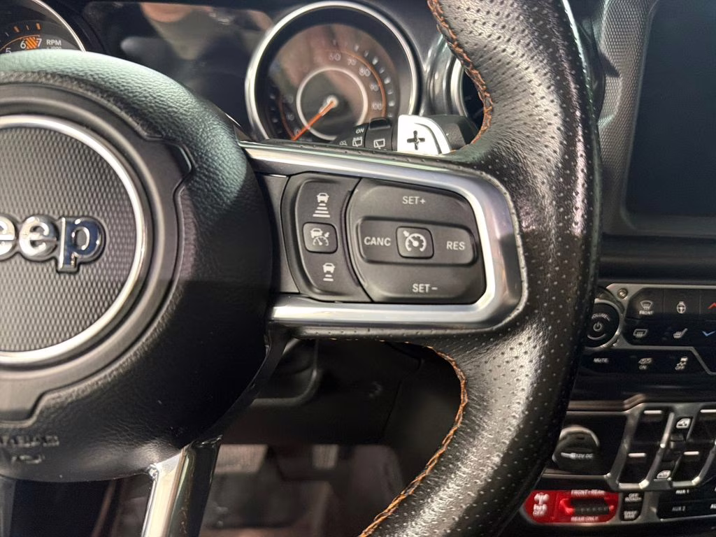 2023 Silver Zynith Clearcoat Jeep Wrangler Rubicon 392 4X4 SUV