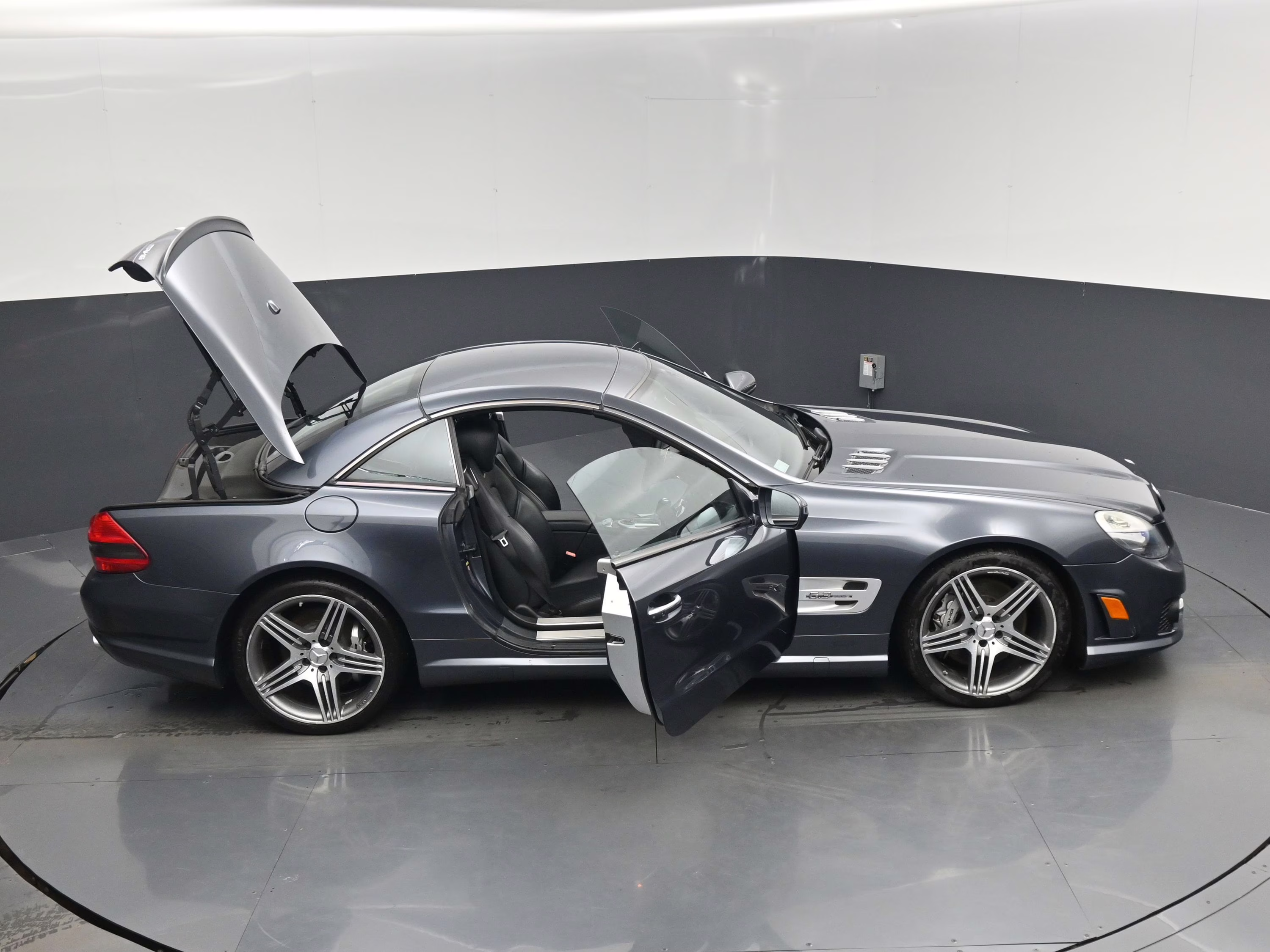 2009 Steel Gray Metallic Mercedes-Benz SL-Class SL 63 AMG RWD Convertible