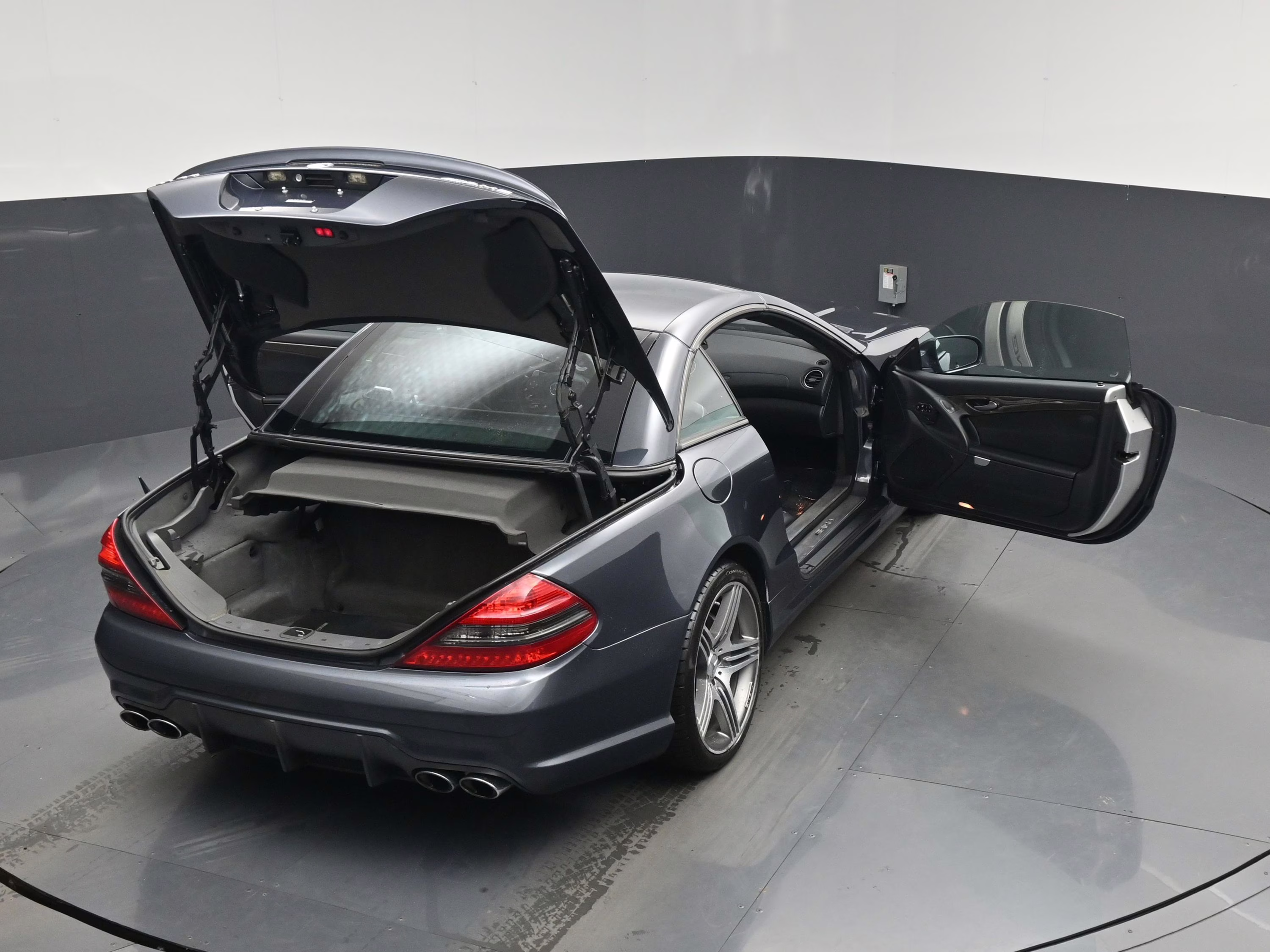 2009 Steel Gray Metallic Mercedes-Benz SL-Class SL 63 AMG RWD Convertible