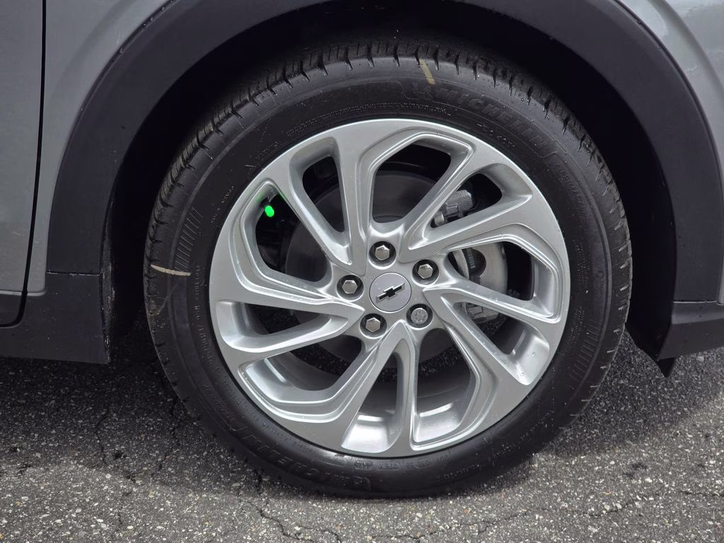 2027 Sterling Gray Metallic Chevrolet Bolt EV LT FWD SUV