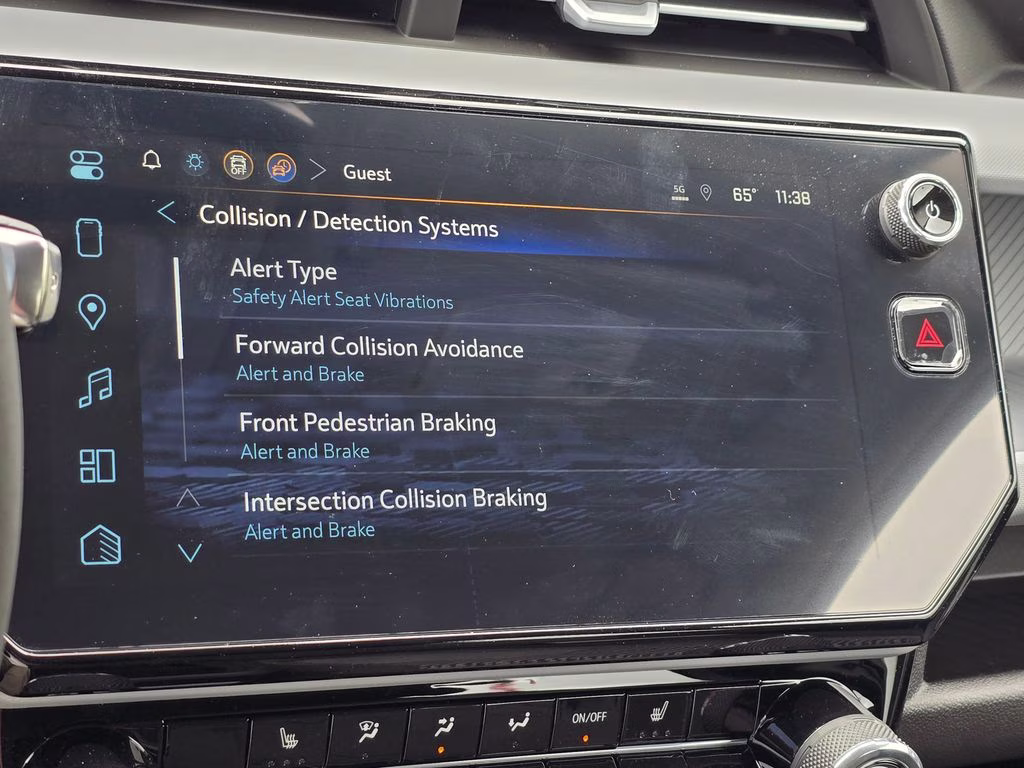 2027 Sterling Gray Metallic Chevrolet Bolt EV LT FWD SUV