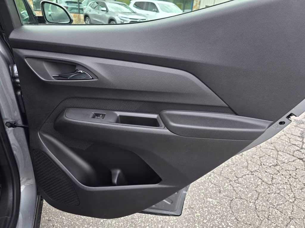 2027 Sterling Gray Metallic Chevrolet Bolt EV LT FWD SUV