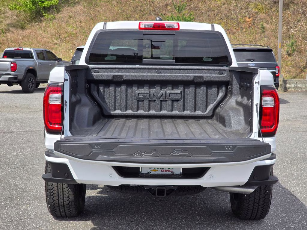 2026 Summit White GMC Canyon AT4 4X4 Truck
