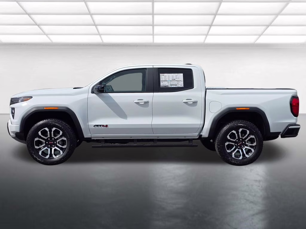 2026 Summit White GMC Canyon AT4 4X4 Truck
