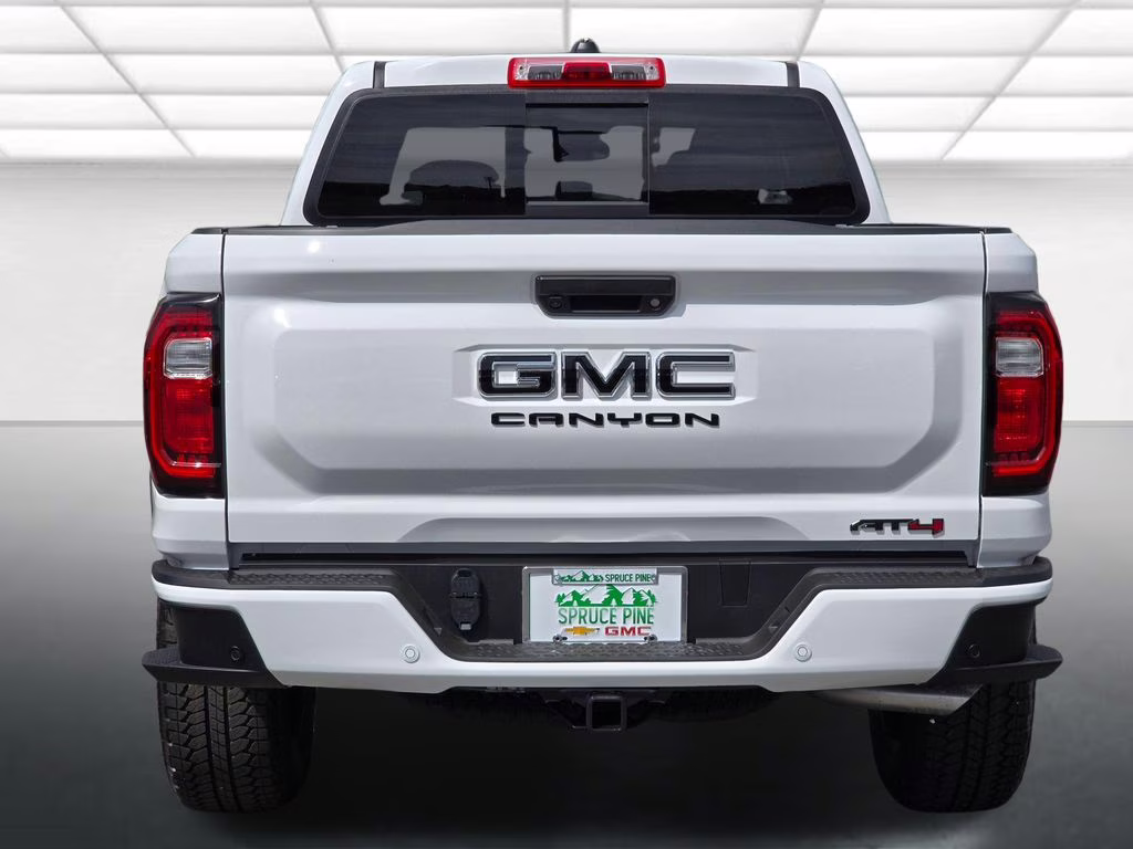 2026 Summit White GMC Canyon AT4 4X4 Truck