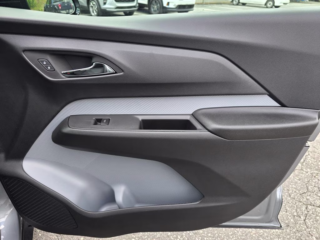2027 Sterling Gray Metallic Chevrolet Bolt EV LT FWD SUV