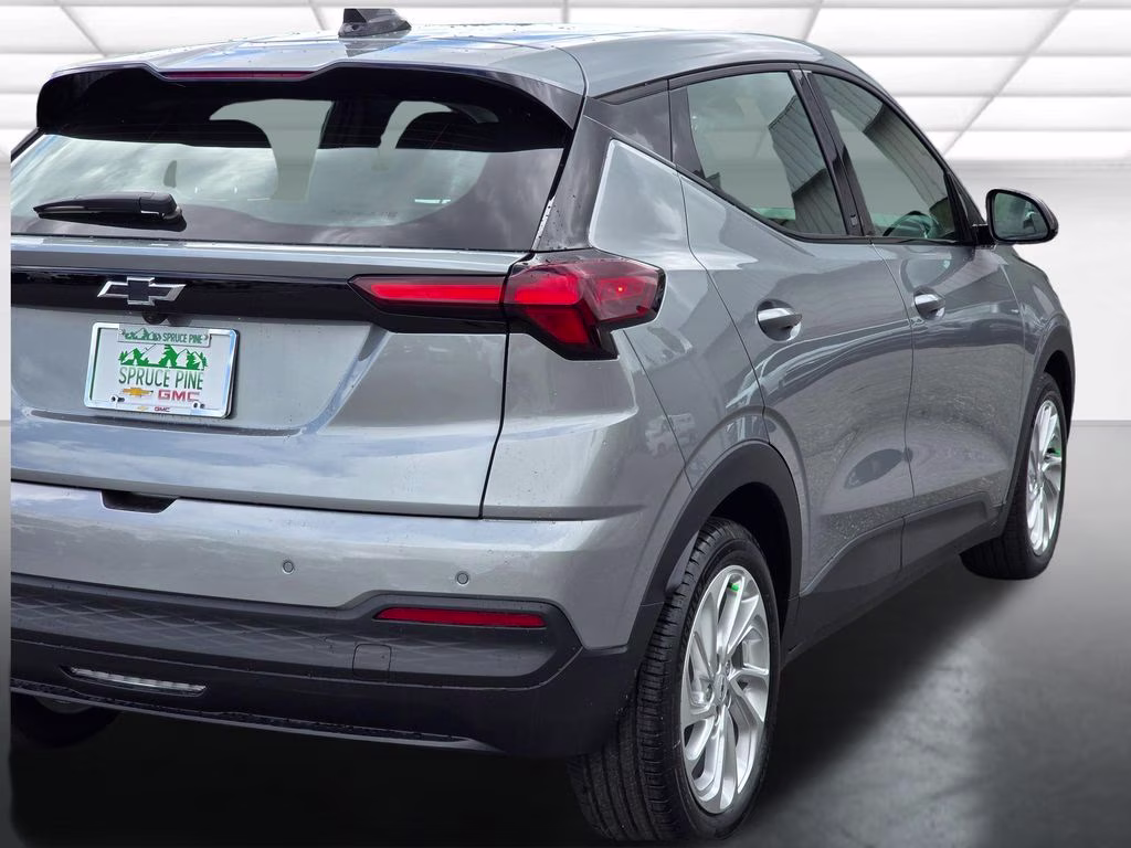 2027 Sterling Gray Metallic Chevrolet Bolt EV LT FWD SUV