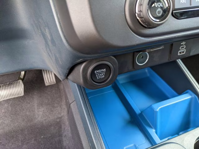 2026 Azure Gray Metallic Tri-Coat Ford Maverick XLT FWD Truck