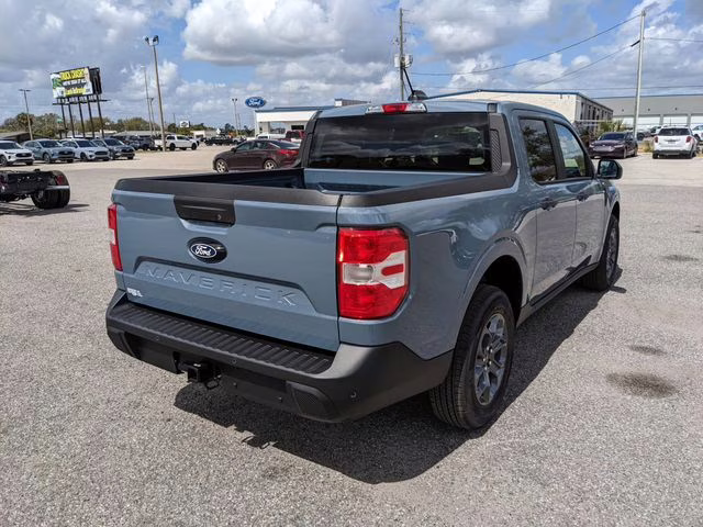 2026 Azure Gray Metallic Tri-Coat Ford Maverick XLT FWD Truck
