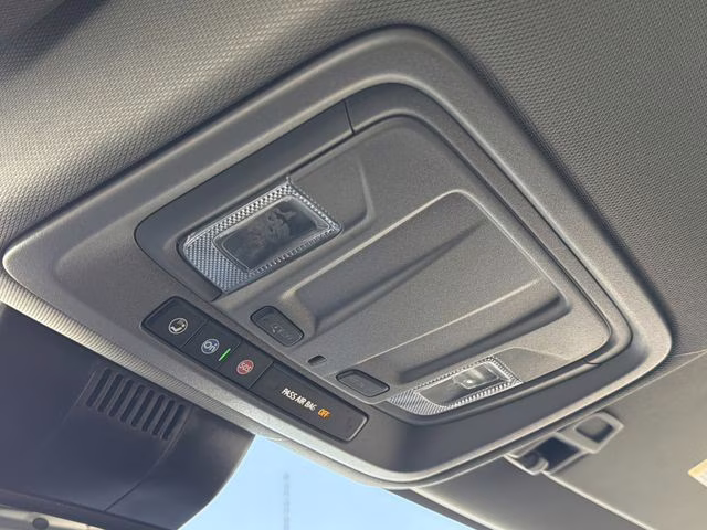 2025 Sterling Metallic GMC Sierra 1500 SLT 4X4 Truck