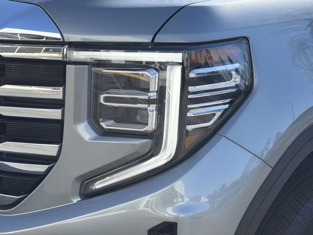 2025 Sterling Metallic GMC Sierra 1500 SLT 4X4 Truck