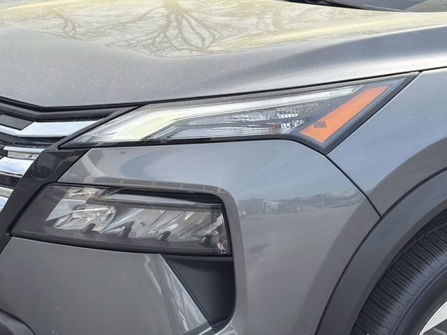 2025 Gun Metallic Nissan Rogue SV FWD SUV