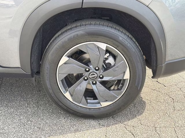 2025 Gun Metallic Nissan Rogue SV FWD SUV