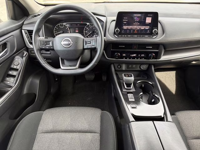 2025 Gun Metallic Nissan Rogue SV FWD SUV