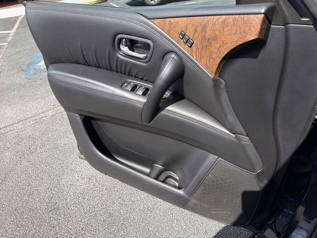 2024 Hermosa Blue Pearl Nissan Armada SL 4X4 SUV