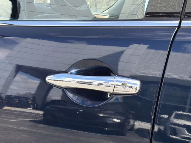 2024 Hermosa Blue Pearl Nissan Armada SL 4X4 SUV