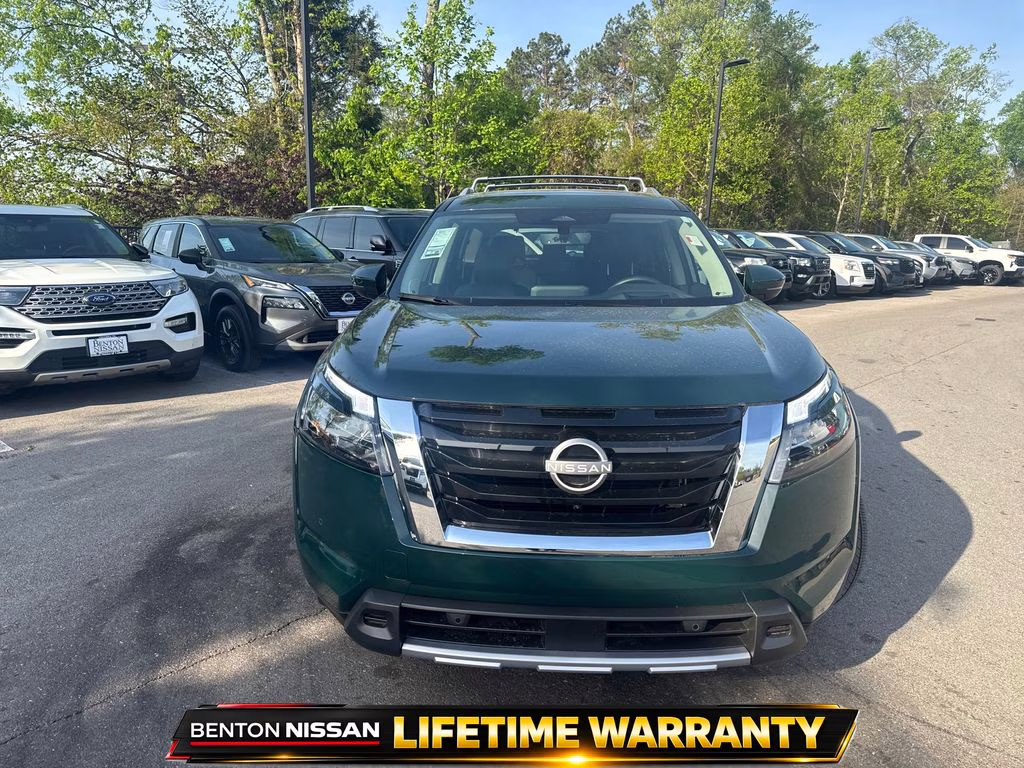 2025 Obsidian Green Pearl Nissan Pathfinder Platinum FWD SUV