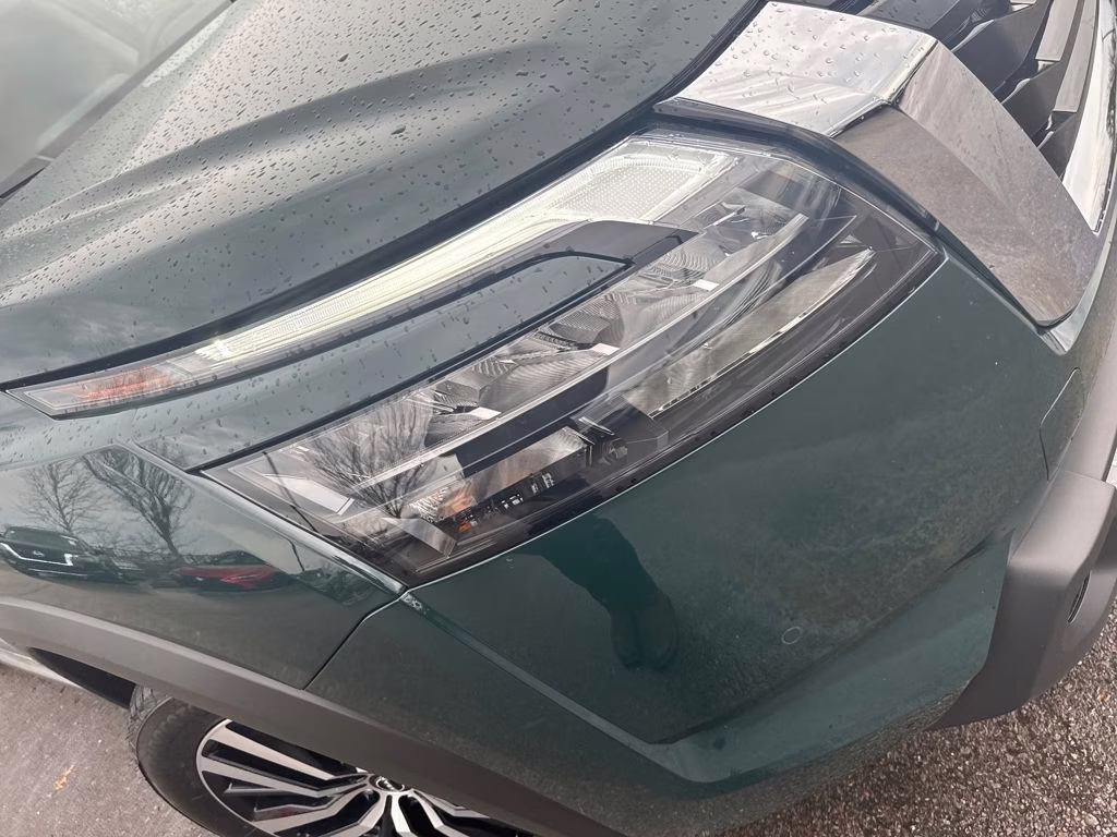 2025 Obsidian Green Pearl Nissan Pathfinder Platinum FWD SUV