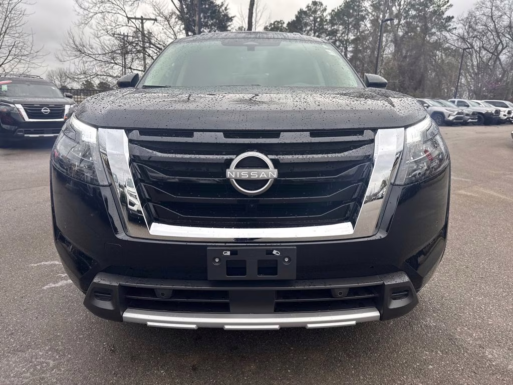 2025 Super Black Nissan Pathfinder Platinum 4X4 SUV
