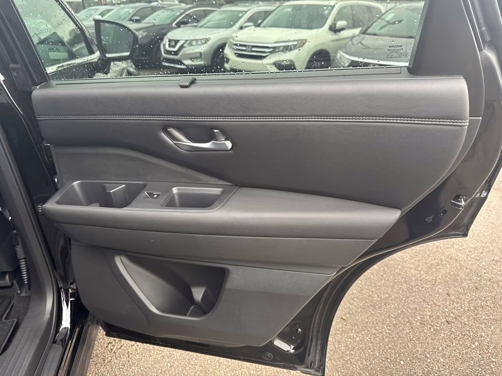 2025 Super Black Nissan Pathfinder Platinum 4X4 SUV