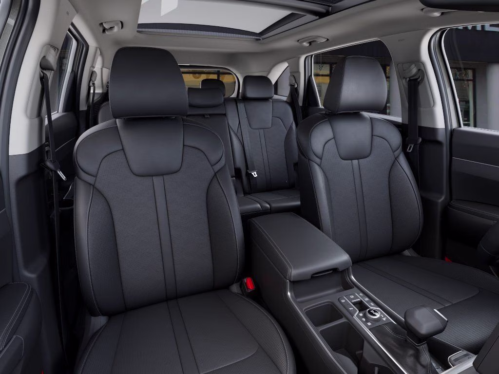 2026 Ivory Silver Kia Sorento S AWD SUV