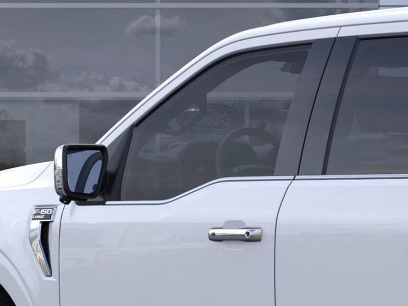 2026 Oxford White Ford F-150 LARIAT 4X4 Truck