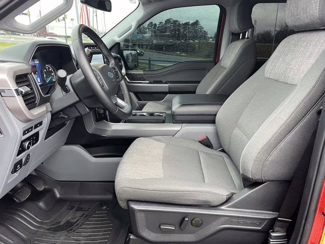 2023 Chili Pepper Red Ford F-150 XLT 4X4 Truck