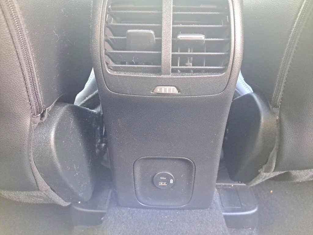 2022 White Metallic Ford Escape Titanium w/Panoramic Roof AWD SUV