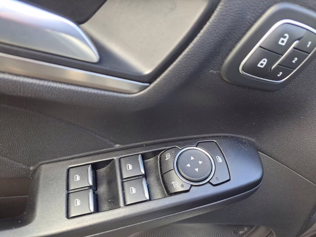 2022 White Metallic Ford Escape Titanium w/Panoramic Roof AWD SUV