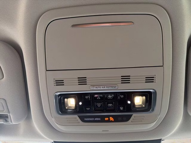 2026 Radiance Metallic Lincoln Nautilus Premiere AWD SUV