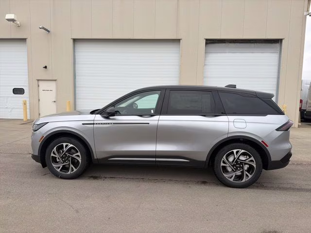 2026 Radiance Metallic Lincoln Nautilus Premiere AWD SUV