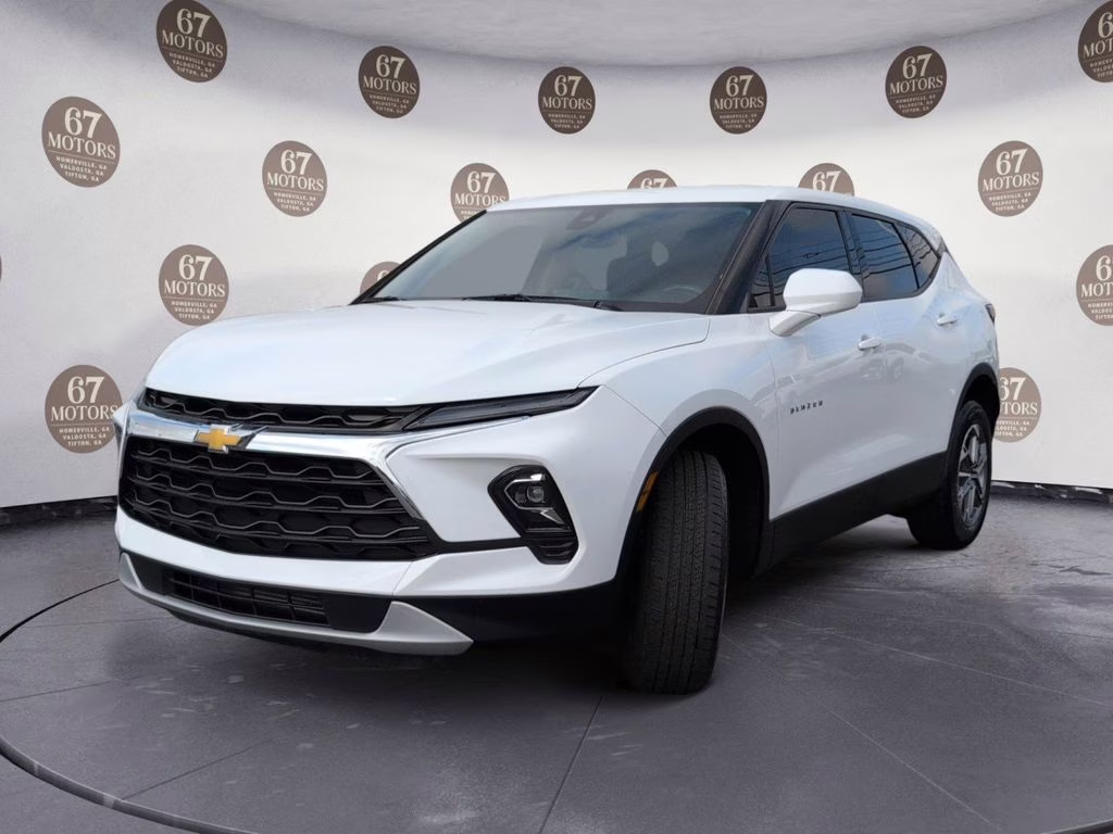2023 Summit White Chevrolet Blazer LT FWD SUV
