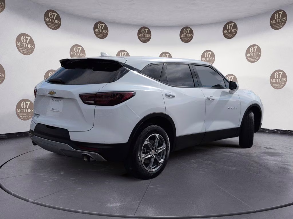 2023 Summit White Chevrolet Blazer LT FWD SUV