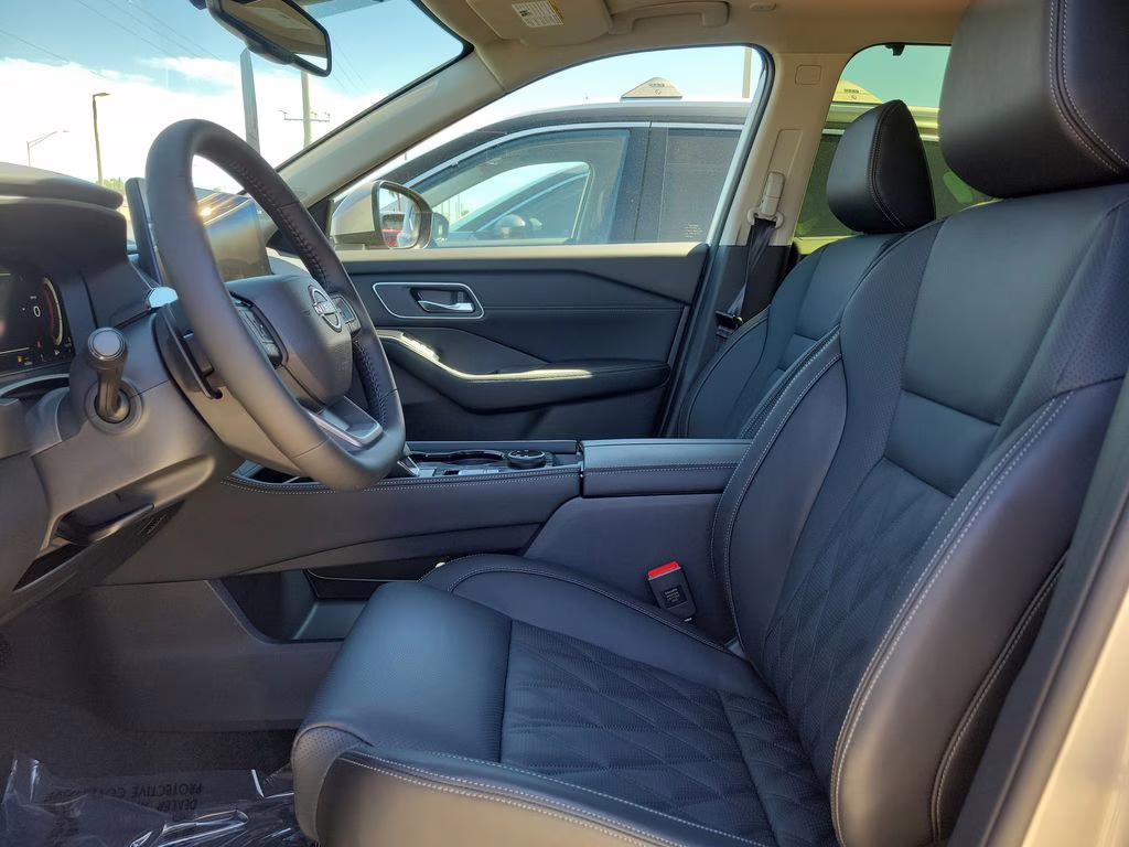 2026 Champagne Silver Metallic Nissan Rogue Platinum AWD SUV