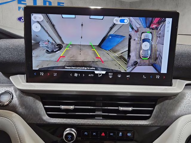 2026 Star White Metallic Tri-Coat Ford Explorer Platinum 4X4 SUV