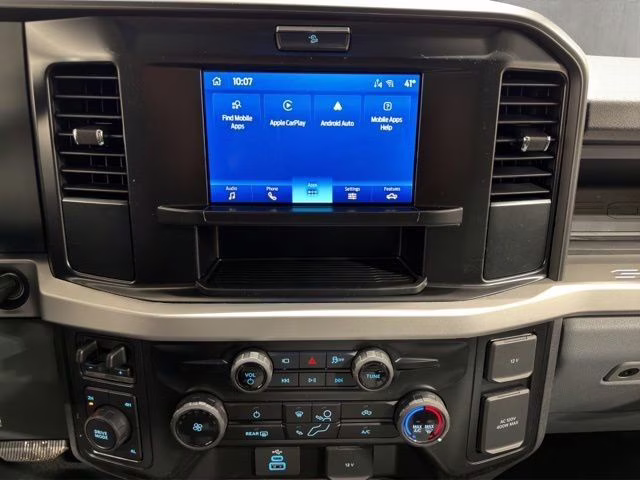 2026 Oxford White Ford Super Duty F-250 SRW XL 4X4 Truck