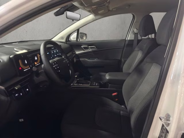 2026 Glacial White Pearl Kia Sportage LX AWD SUV