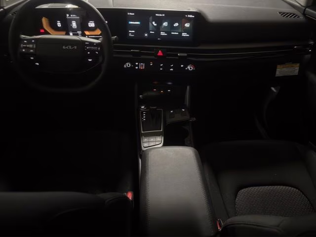 2026 Glacial White Pearl Kia Sportage LX AWD SUV