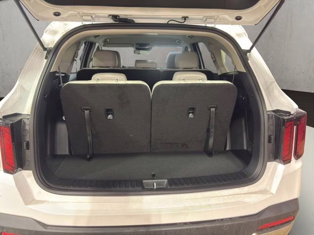 2026 Glacial White Pearl Kia Sorento S AWD SUV