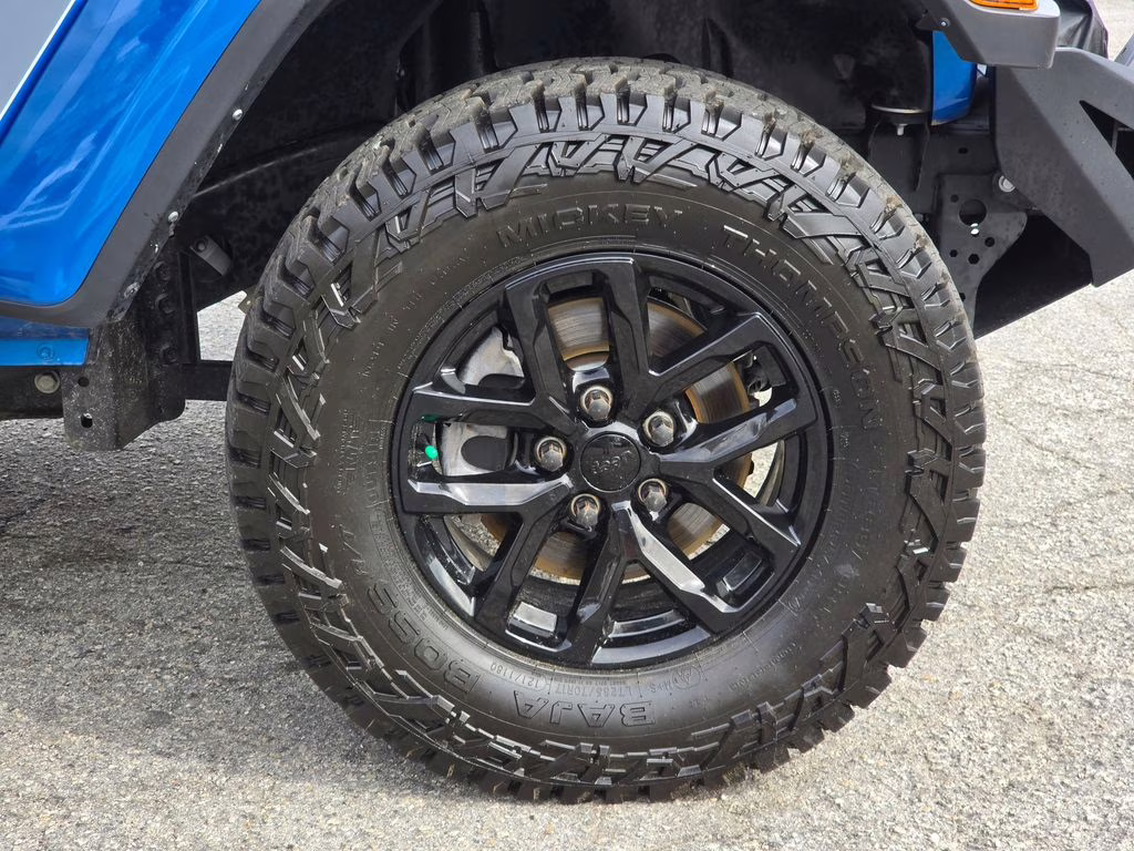 2023 Hydro Blue Pearlcoat Jeep Gladiator Sport S 4X4 Truck