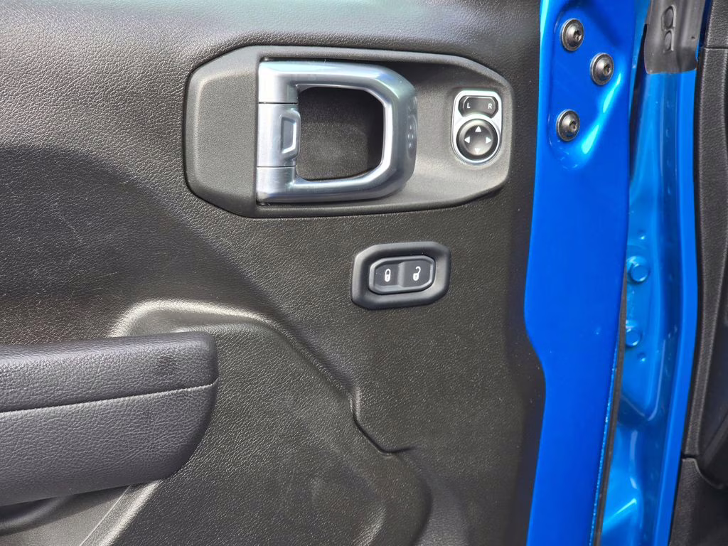 2023 Hydro Blue Pearlcoat Jeep Gladiator Sport S 4X4 Truck