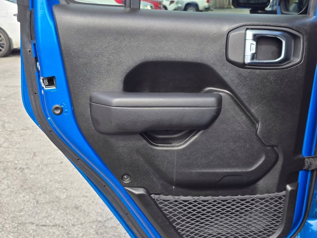 2023 Hydro Blue Pearlcoat Jeep Gladiator Sport S 4X4 Truck