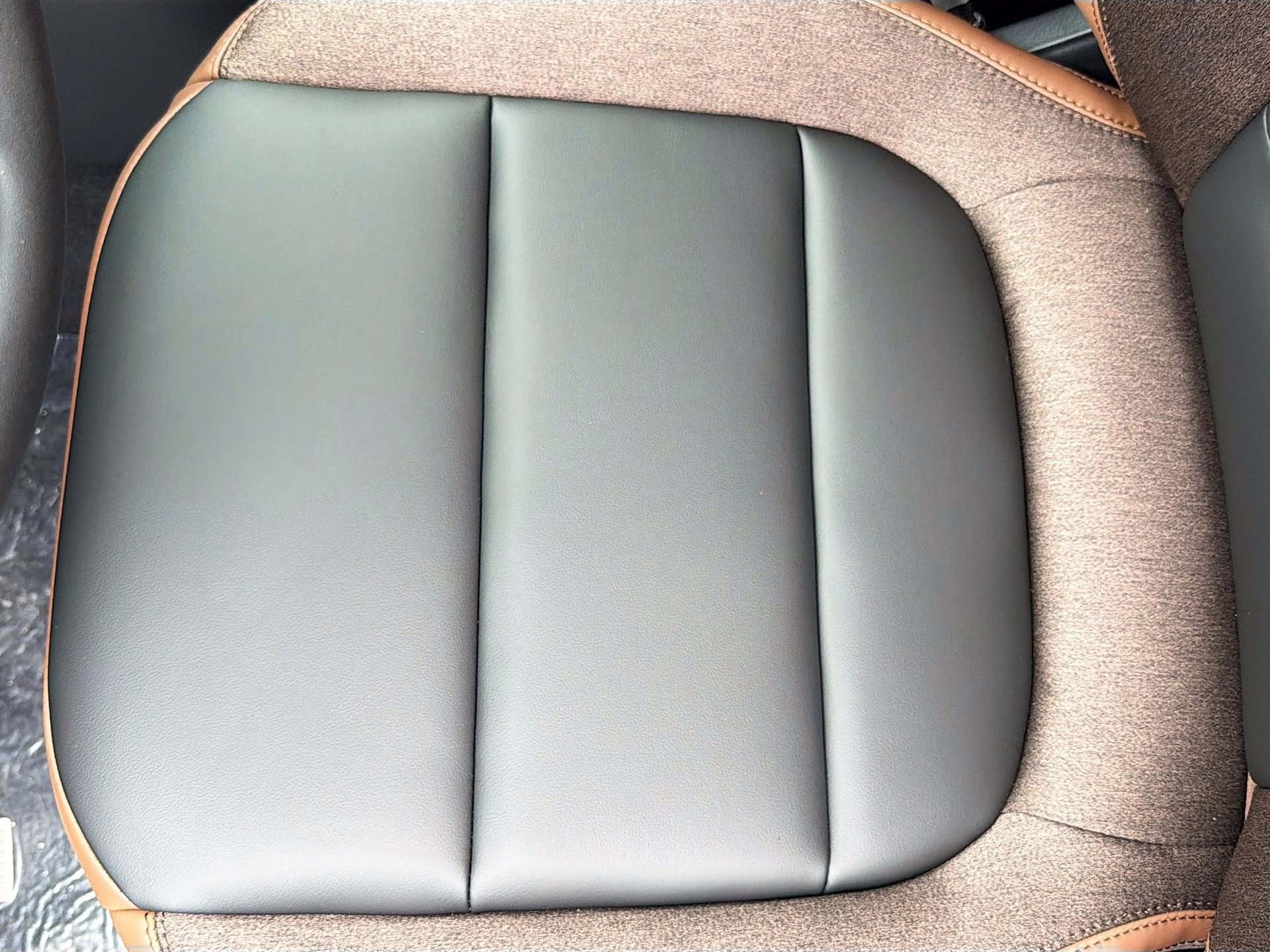 2026 Azure Gray Met Tri-Coat Ford Bronco Sport Outer Banks 4X4 SUV