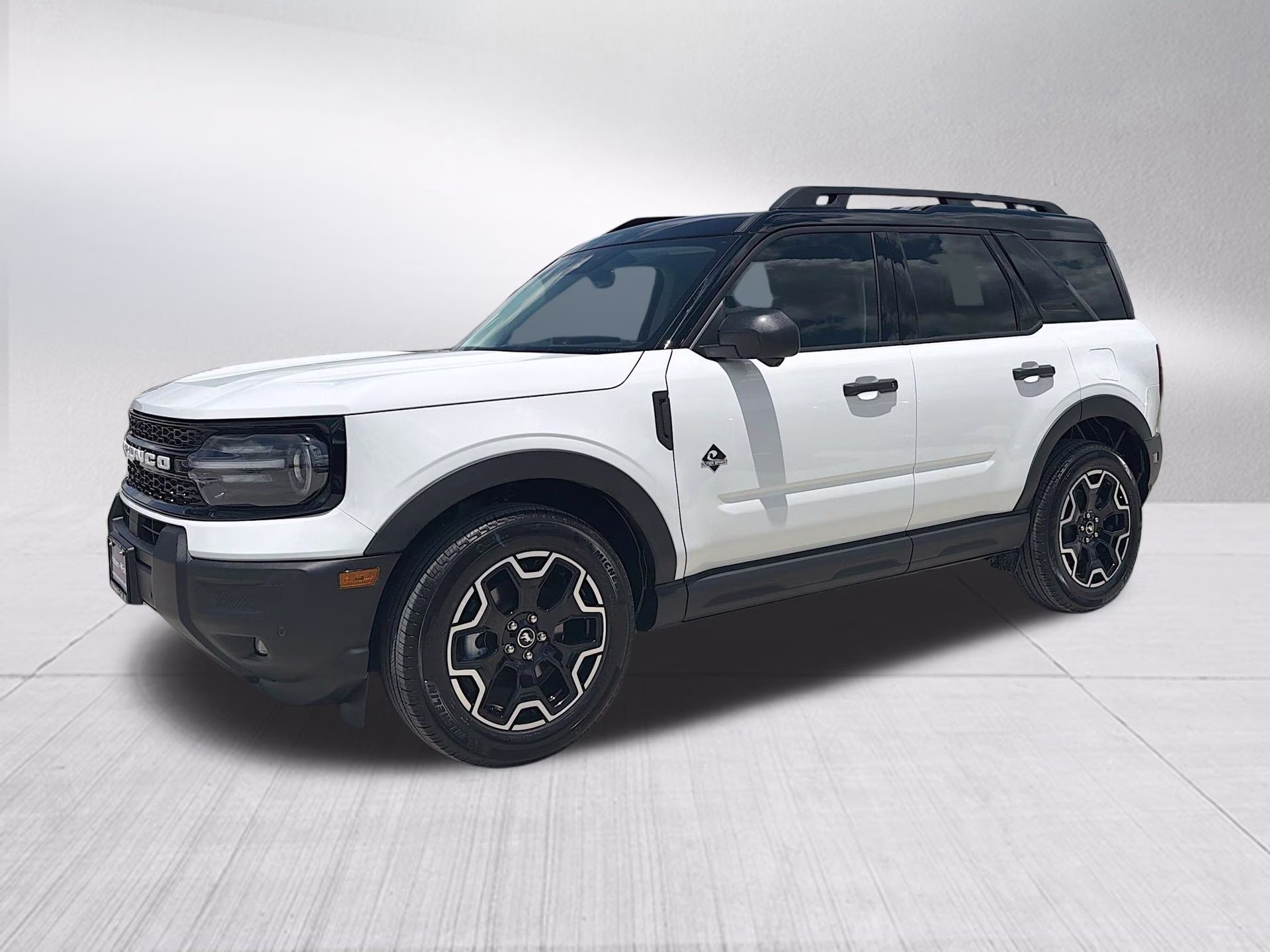 2026 Oxford White Ford Bronco Sport Outer Banks 4X4 SUV