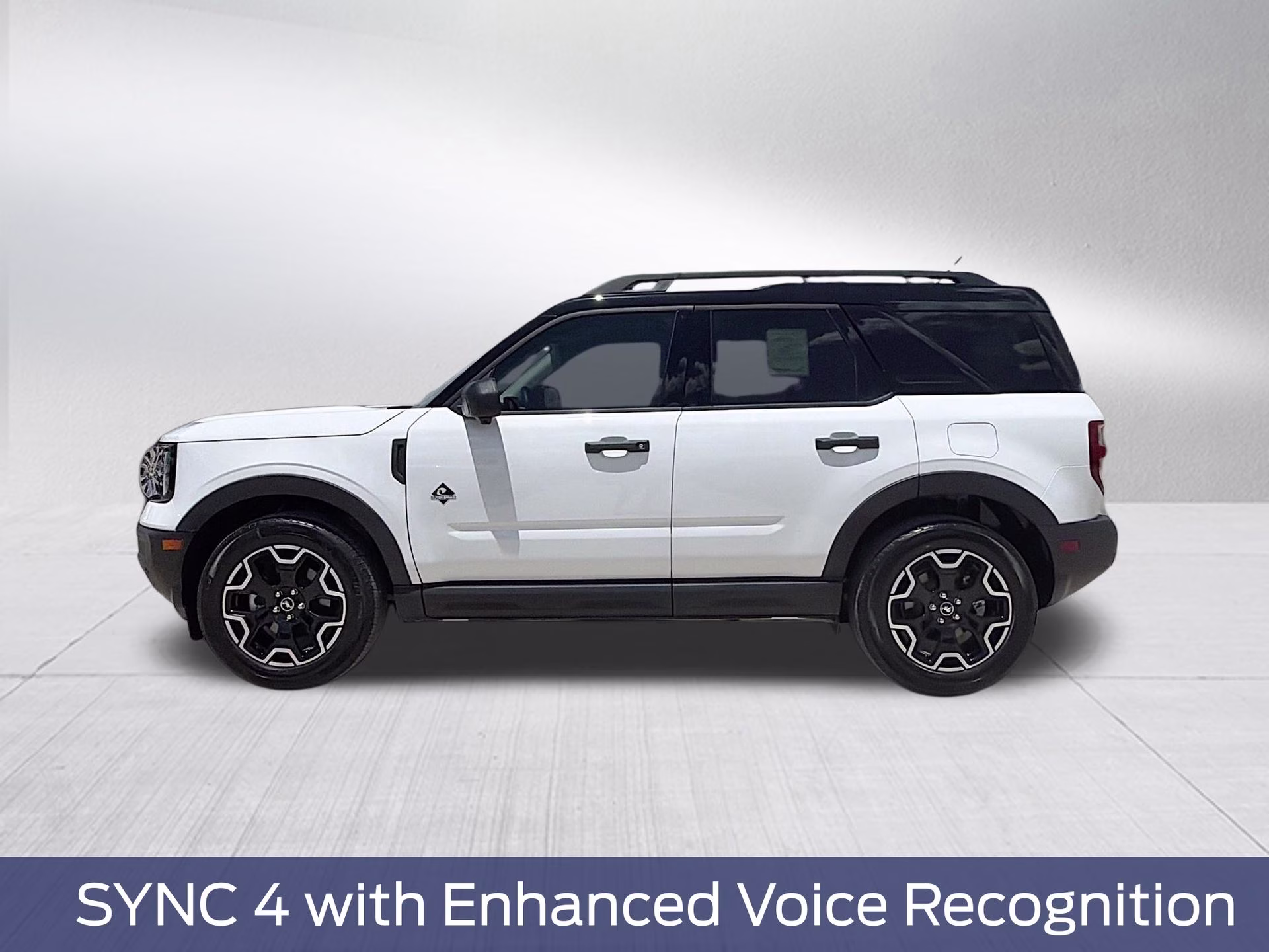2026 Oxford White Ford Bronco Sport Outer Banks 4X4 SUV